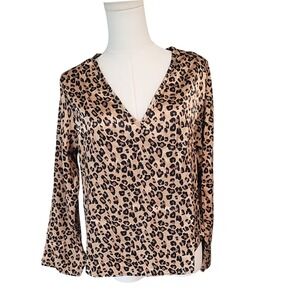COPACABANA Women's Leopard Print V Neck‎ Long Sleeve Split Hem Blouse Top Medium